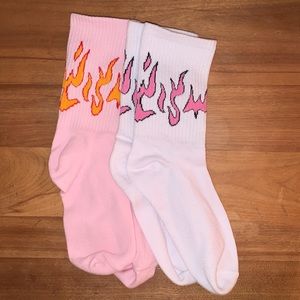 2 pack of flamin ankle socks